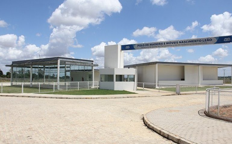 Setor moveleiro fortalece economia no Agreste alagoano