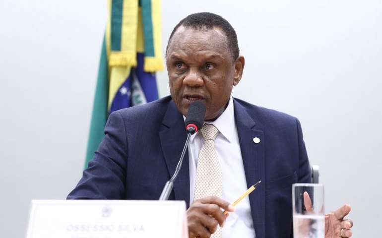 Comissão aprova projeto que define regras para árbitro profissional no esporte