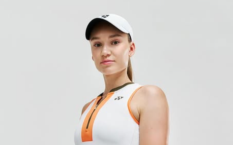 Rybakina não toma conhecimento da campeã Sabalenka e faz semifinal com Swiatek em Cincinnati