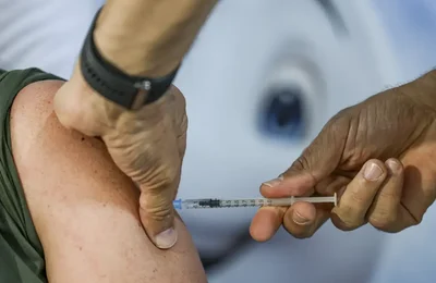 Dia D atualiza vacinação infantil e reforça alerta contra sarampo