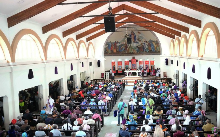 Análise: colonização desestruturou mentalidade de africanos com padrões que ainda geram exclusão