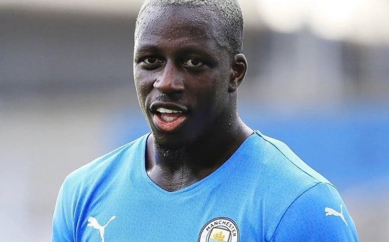 Mendy, campeão do mundo com a França, é absolvido de mais duas acusações de estupro
