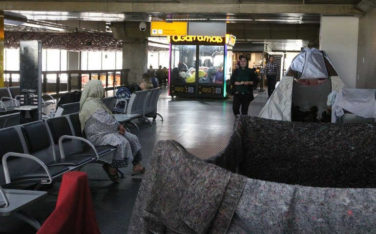 Ministério da Justiça irá restringir entrada de imigrante sem visto 