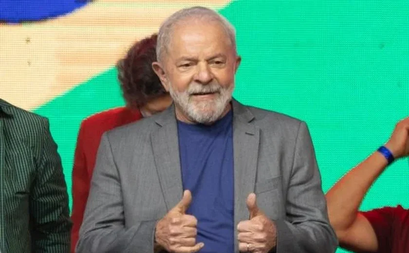 PT paga extra de R$ 100 mil a Lula e diz que valor é para aluguel de casa