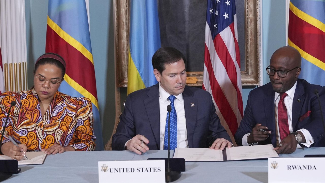 RD do Congo e Ruanda assinam declaração conjunta sobre caminho para a paz em cerimônia em Washington