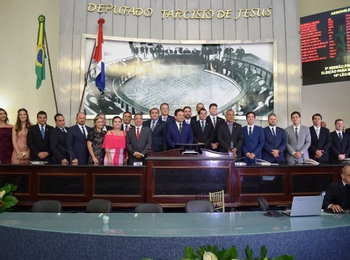Parlamento atinge marca histórica ao analisar mais de mil matérias em 2019