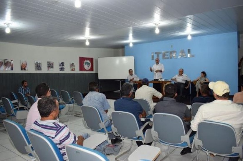 Iteral investiga irregularidades em lotes de assentamento