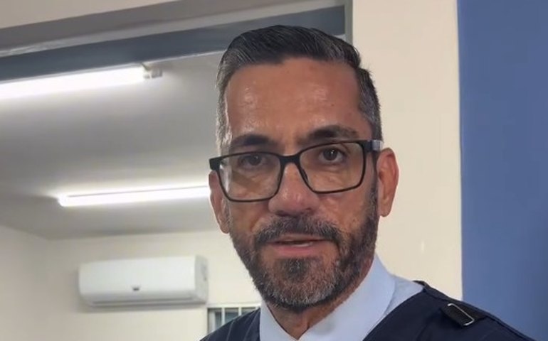 Leonardo Dias volta ao HC Pet e expõe engodo de JHC: hospital inaugurado continua vazio e sem funcionar em Maceió