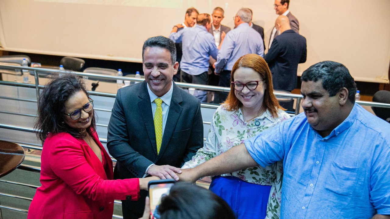 Governo de Alagoas beneficia transportadores intermunicipais com isenção de ICMS na troca de frota