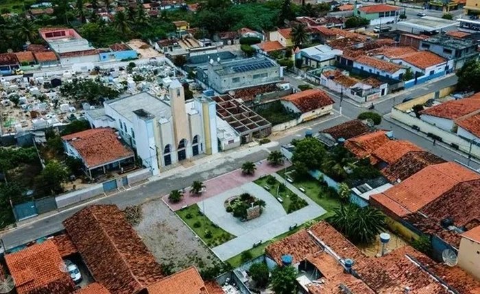 Município Estrela de Alagoas está impedido de contratar pessoal até  concluir sua Reforma Administrativa