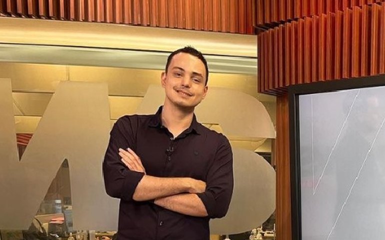 Comentarista da GloboNews passa mal ao vivo e interrompe programação
