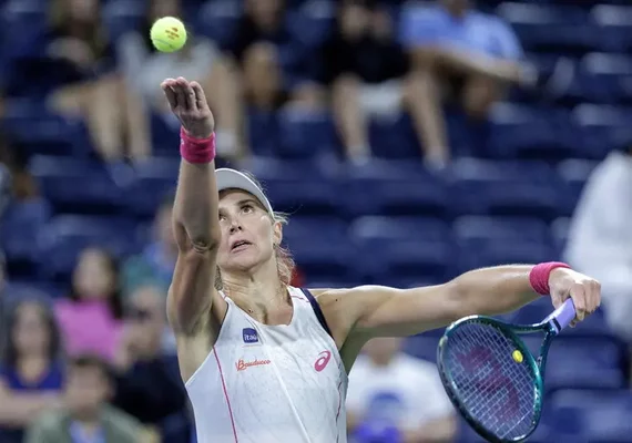 Bia Haddad arrasa grega e vai às oitavas do US Open