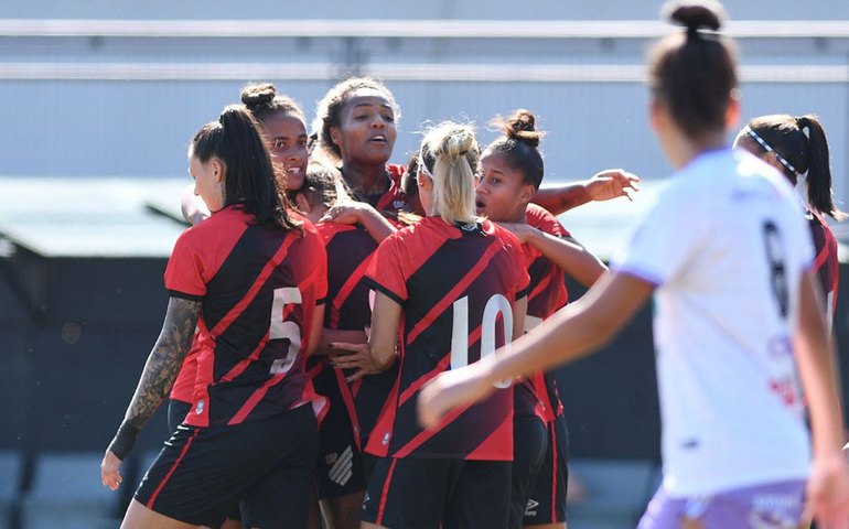 Athletico-PR e Grêmio vencem pela 4ª rodada do Brasileiro