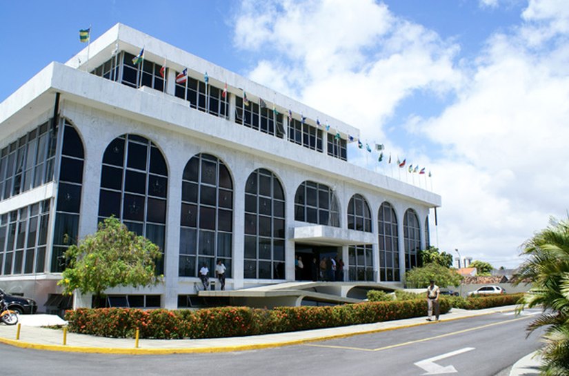 TCE/AL divulga lista de municípios sem portais de transparência