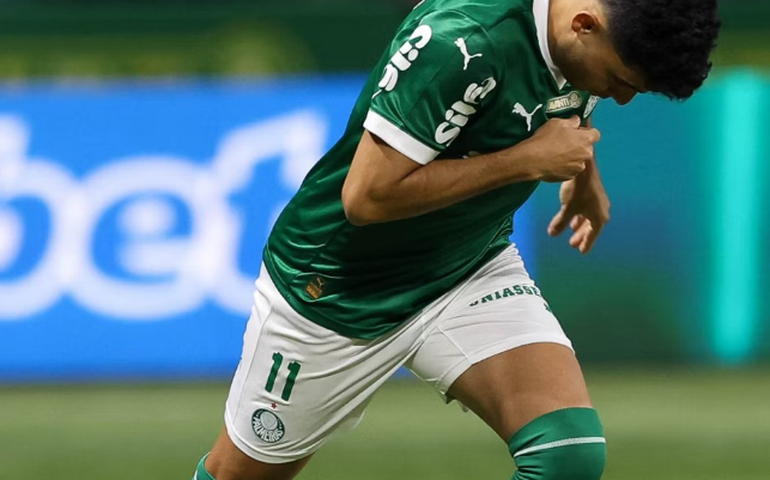 Bruno Rodrigues mira sequência de jogos no Palmeiras após 20 meses afastado e volta com festa