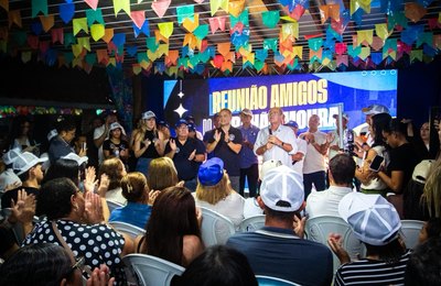 Atuação de Renan Calheiros no Senado é destacada por prefeito de Paripueira