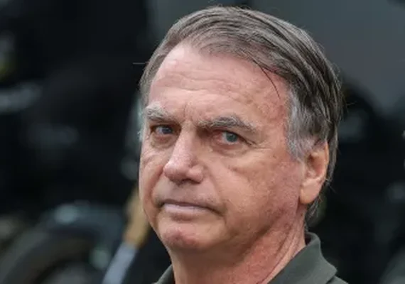 Bolsonaro e demais condenados têm audiência de custódia marcada para quarta (26) após execução de pena