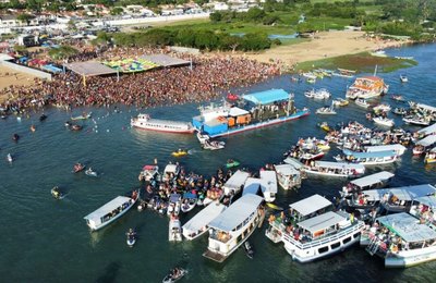 Penedo Summer se consolida como a maior festa náutica realizada no Rio São Francisco 