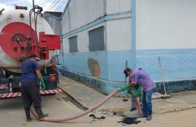 Limpeza das galerias de águas pluviais é intensificada em Branquinha