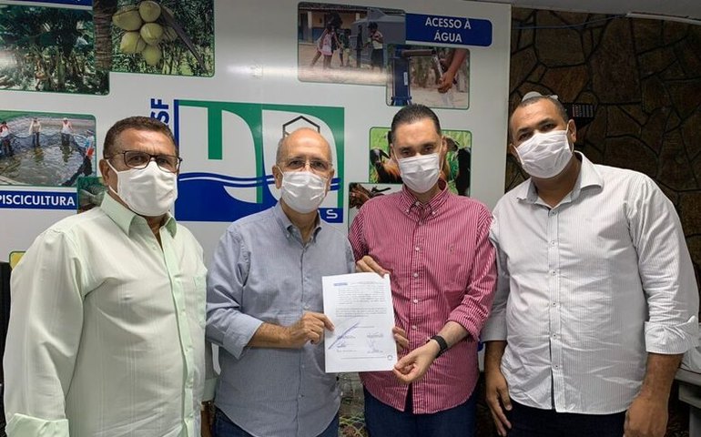 Codevasf doa Unidade de Beneficiamento de Pescado para Prefeitura de Penedo