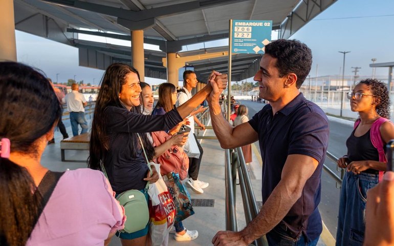 Prefeito JHC destaca melhorias na mobilidade urbana de Maceió