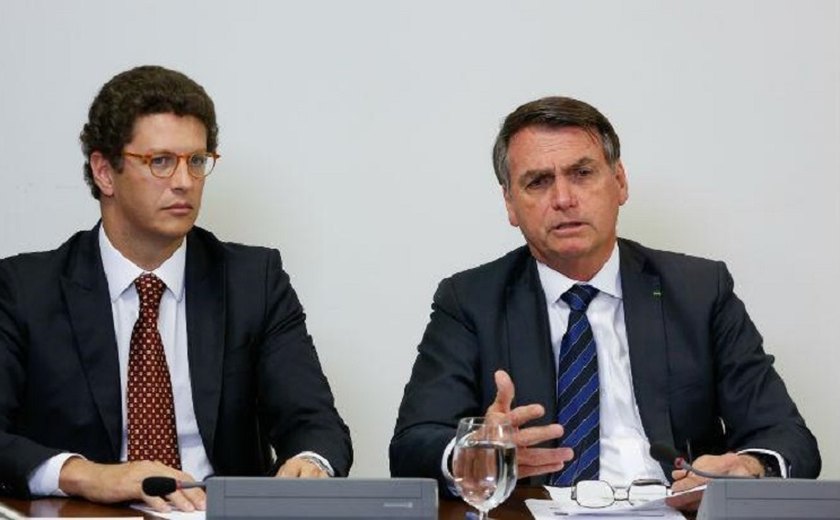 Bolsonaro deu aval a Salles, afirma MPF