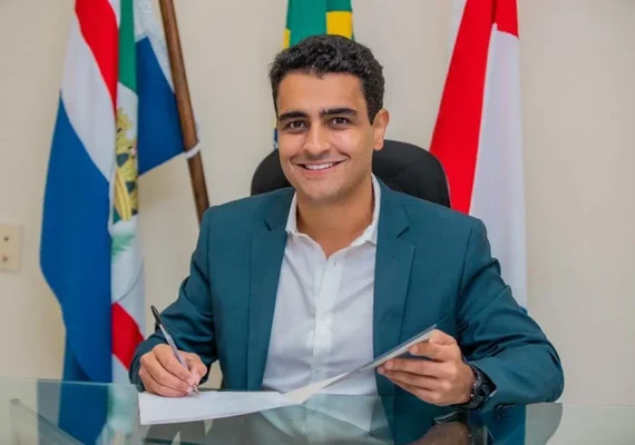 JHC reforça poder e força ao manter controle do PL em Alagoas