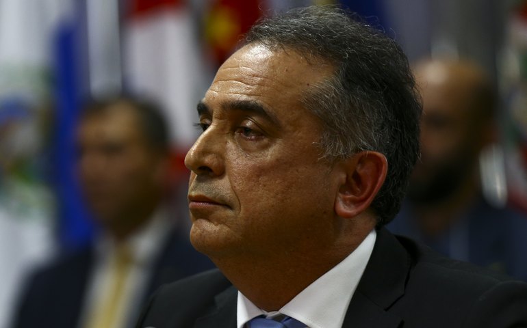 Estados perdem R$ 109 bi de ICMS em um ano estimam alíquota média em 20% para imposto em 2024