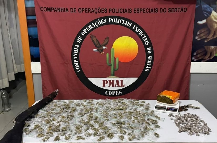 Polícia Militar apreende duas armas de fogo e 370 papelotes de maconha em Água Branca