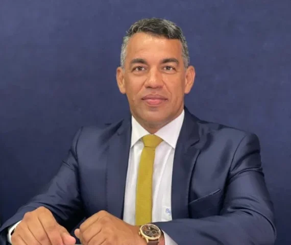 Justiça torna Siderlane Mendonça réu por esquema de R$ 2,8 milhões na Câmara de Maceió