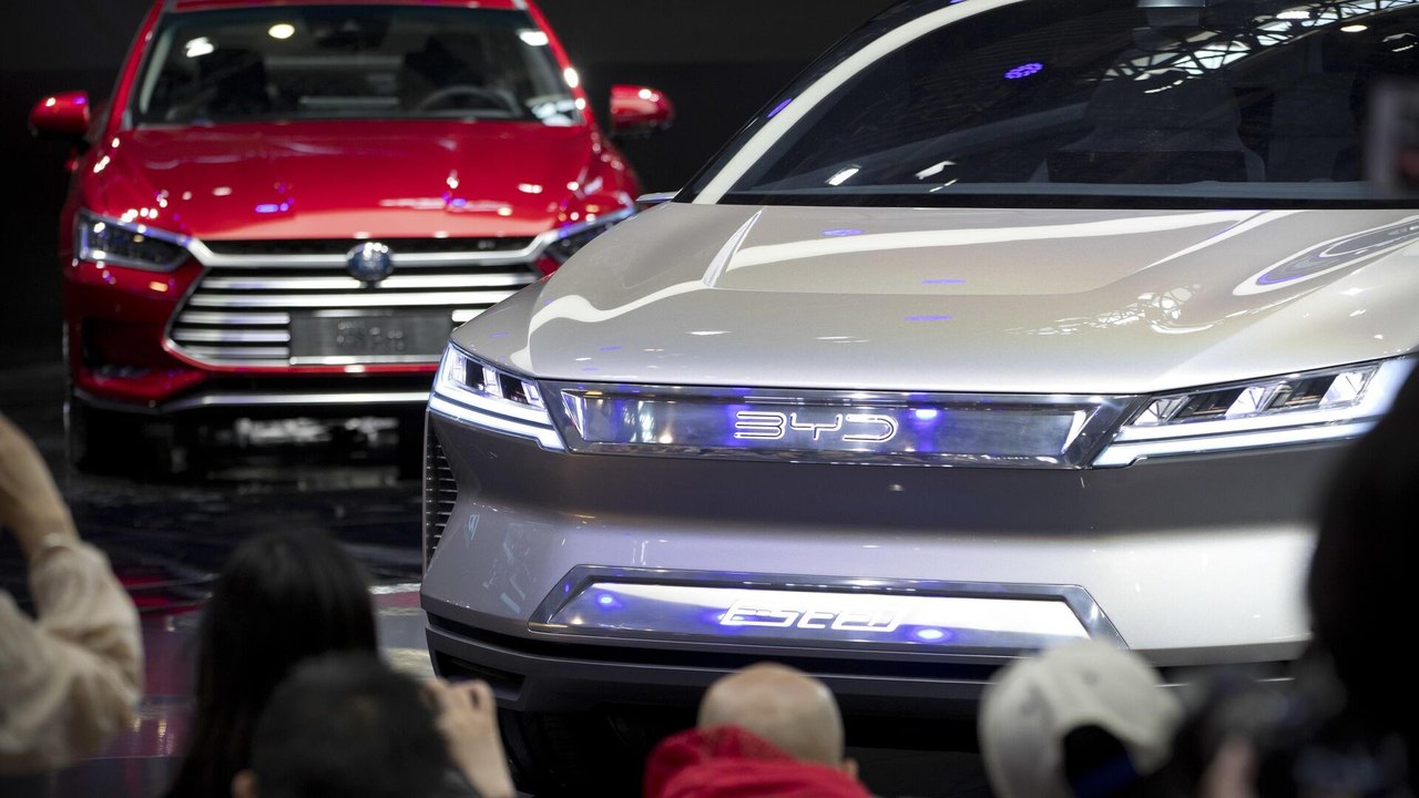 China registra aumento de 40% nas vendas de veículos elétricos e híbridos em 2024