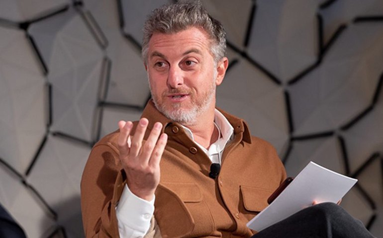 &#8216;Evento para tentar fazer do mundo um lugar mais justo&#8217;, diz Huck sobre Davos