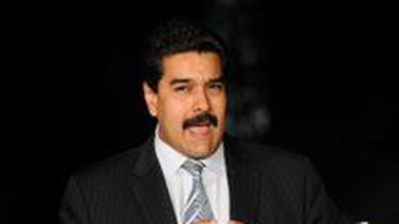 Maduro convoca conferência para tentar unir Venezuela