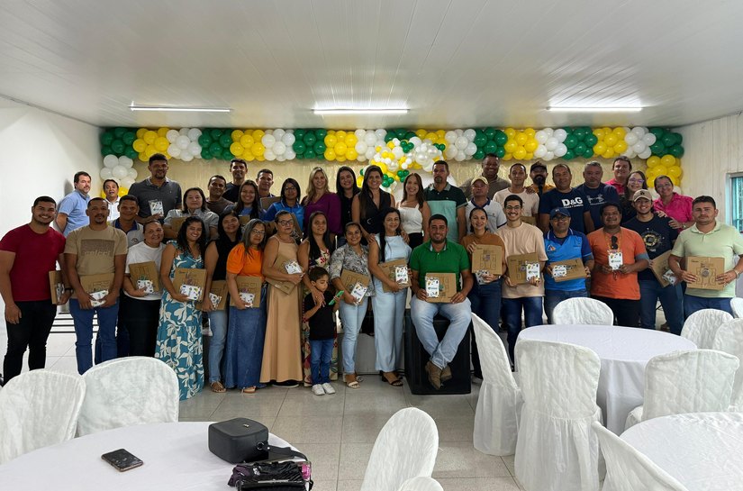 Prefeita Marcela Gomes participa de comemoração pelo dia dos agentes de saúde e de endemias