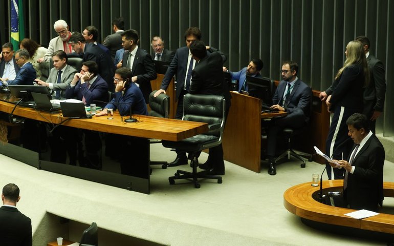 Câmara aprova em segundo turno a PEC da Segurança Pública