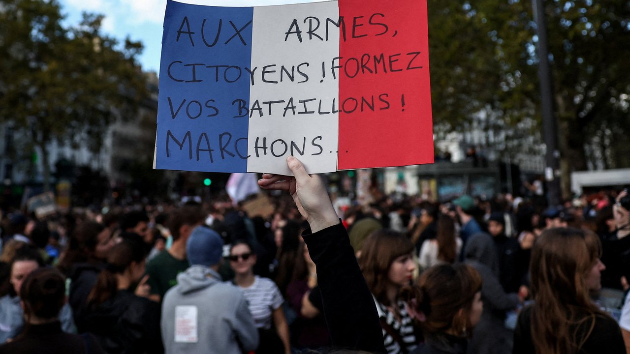 Protestos na França ocorrem sob forte esquema de segurança