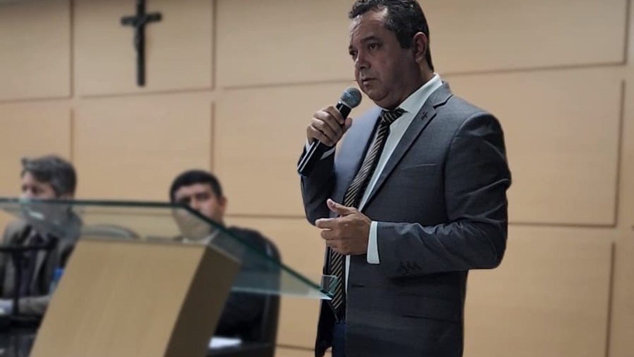 “Thiago ML descumpre o regimento e por birra não quer o desenvolvimento de Arapiraca”, afirma vereador
