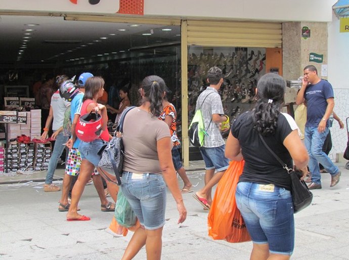 Intenção de Consumo das Famílias de Maceió desacelera em 3,88% em abril