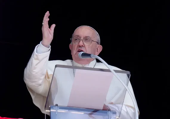 Papa lança apelo para evitar 'conflito ainda maior' no Oriente Médio