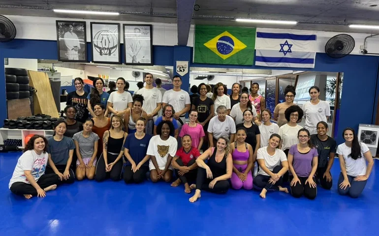 Seminário gratuito de Krav Maga reúne grande público e fortalece debate sobre defesa pessoal feminina em Salvador