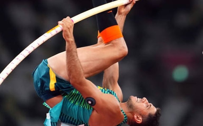 Campeão olímpico em 2016, Thiago Braz é suspenso 16 meses por doping e está fora de Paris-2024