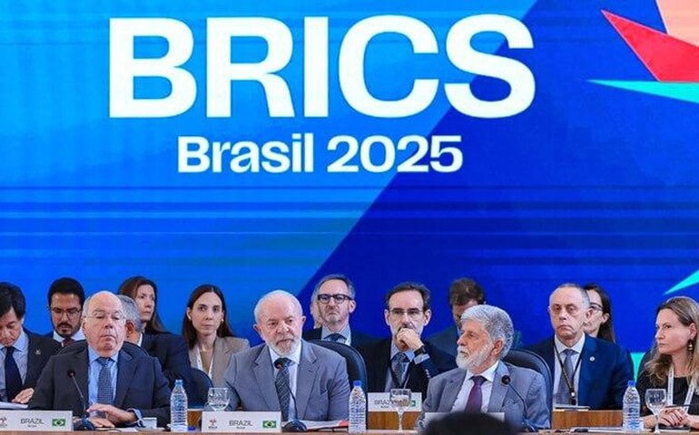 Alinhamento ao BRICS cresce entre brasileiros, aponta pesquisa