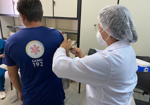 Central Maceió do Samu inicia campanha de atualização vacinal de servidores