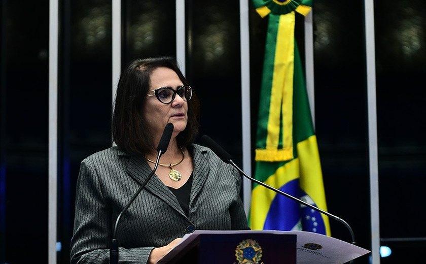 Damares diz que o Supremo Tribunal Federal desrespeita a Constituição