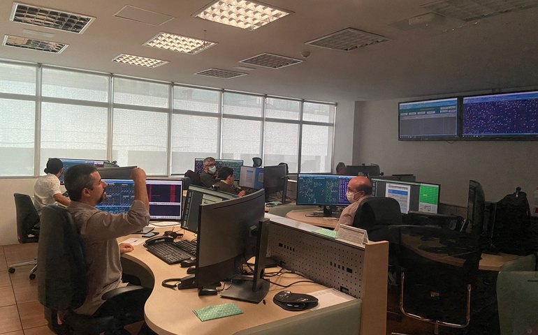 ONS aprova ações preventivas para garantir oferta de energia no país