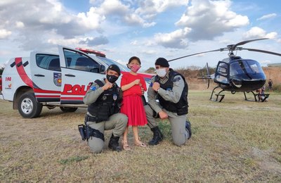 Programa Melhor em Casa realiza sonho de criança santanense de conhecer Bombeiros e PM 
