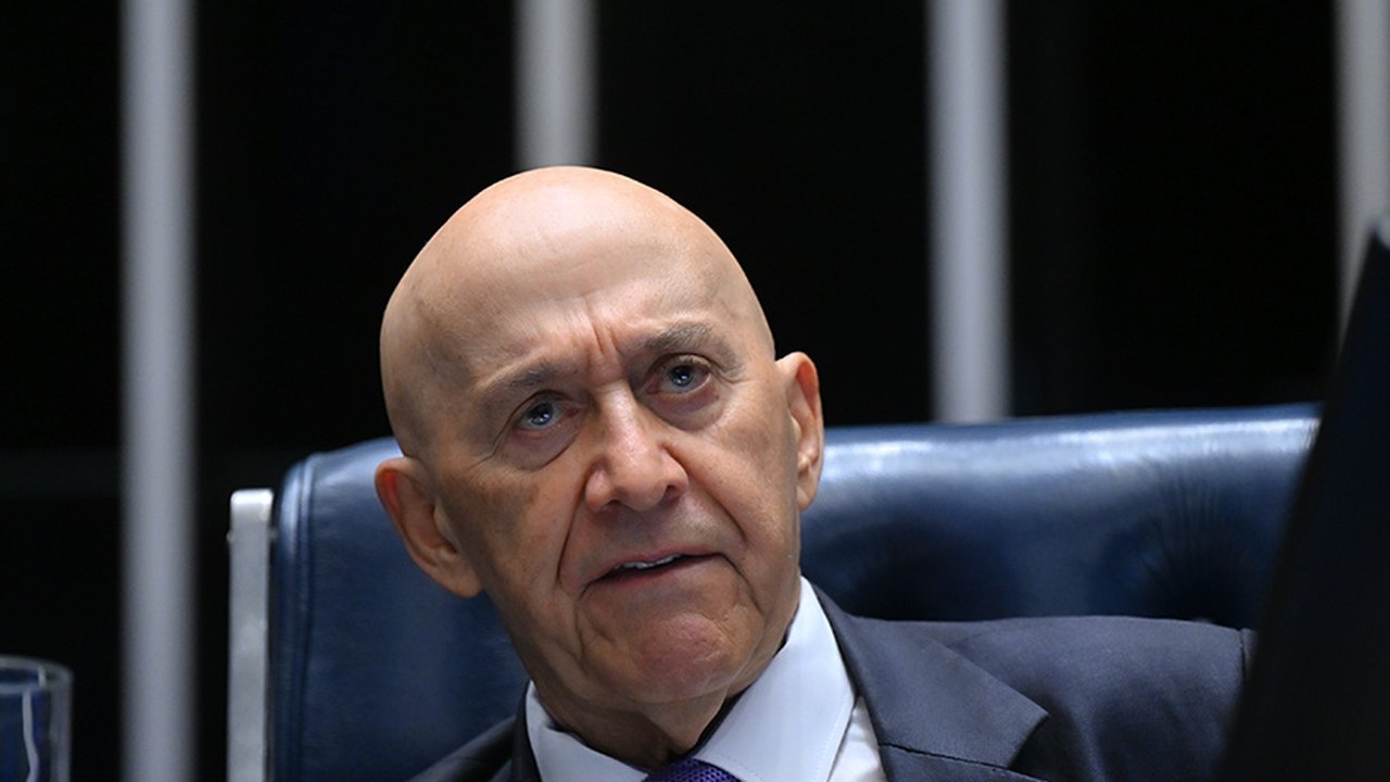 Para Confúcio, mudança de governo não pode interromper políticas públicas