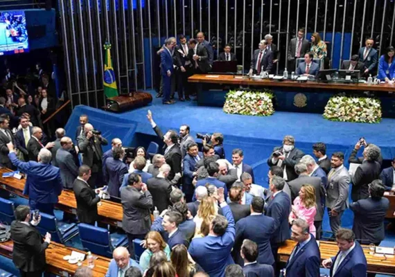 Praias privatizadas? Senado discute projeto que pode permitir venda de áreas costeiras