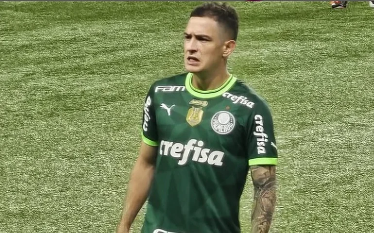 Aníbal Moreno faz parte do treino do Palmeiras e ainda é dúvida para oitavas do Mundial