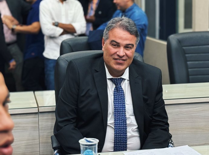 Samyr Malta retoma atividades na Câmara de Maceió após recesso parlamentar